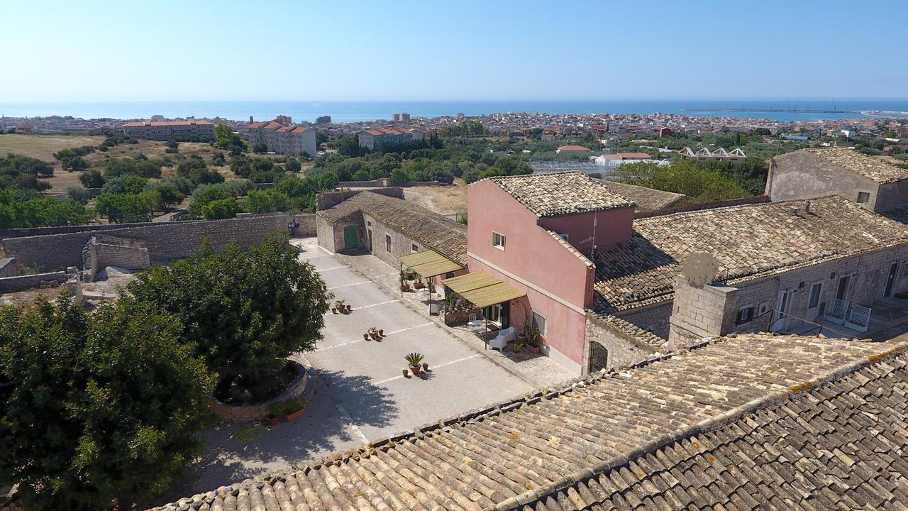 Il Baglio Di Kharrub Rural Guest House Pozzallo Εξωτερικό φωτογραφία